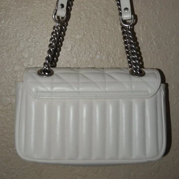 New Gucci GG Ivory Marmont Chevron Matelasse Silver Chain Shoulder Bag - Picture 4 of 13